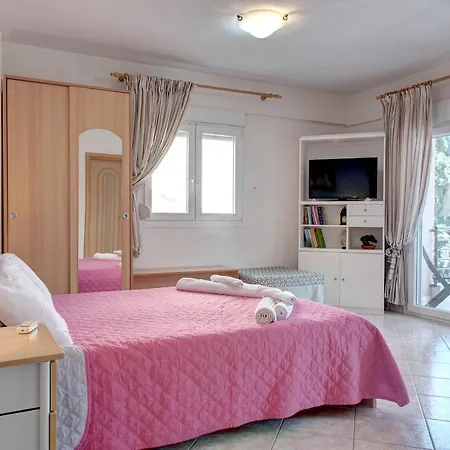 Achilleas Apartments Kalyves Polygyrou Exterior photo
